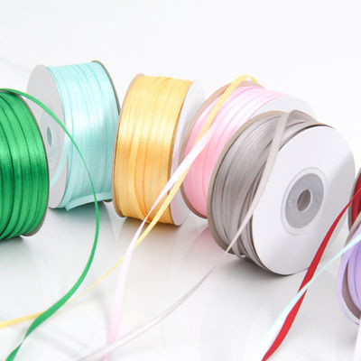 3mm Neri assorbiti di colore personalizzato High Durability Polyester Satin Ribbon per imballaggio regalo