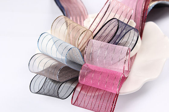10mm-25mm Nastro d'organza in poliestere a strisce dorata per imballaggio e scatole regalo