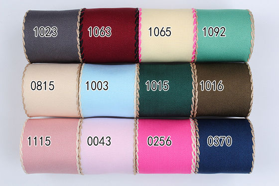 10mm-38mm Nastro di poliestere grossogranello cucito ISO9001 Modello solido