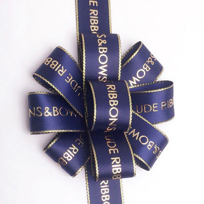 Fiori di nastri di satinato di poliestere personalizzati per la decorazione di feste