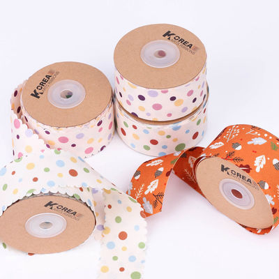 Nastro di poliestere stampato a puntini rotondi da 25 mm a 38 mm Nastro di cotone per Natale
