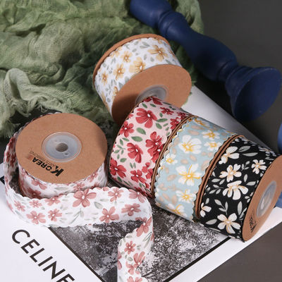 Nastro a grano grosso personalizzato a base di fiori Nastro a bordo di tessuto per imballaggio regalo