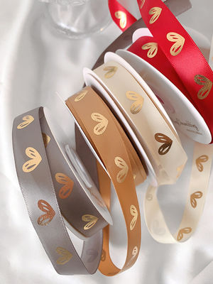 16mm Heart Pattern Gold Foil Printed Ribbon per imballaggio e decorazione regalo