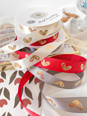 16mm Heart Pattern Gold Foil Printed Ribbon per imballaggio e decorazione regalo