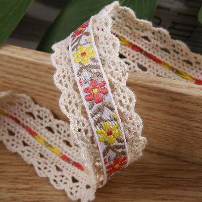 2.5cm Lace Flroal Jacquard Ribbon Gift Packing Polyester Ribbon per l'imballaggio