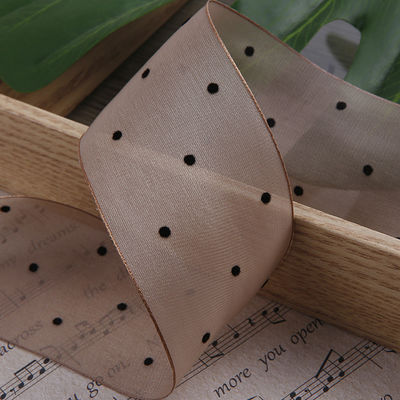 25mm-50mm Organza Ribbon con Disegno a Punto Stampato Polyester Organza Ribbon OEM Eco Friendly